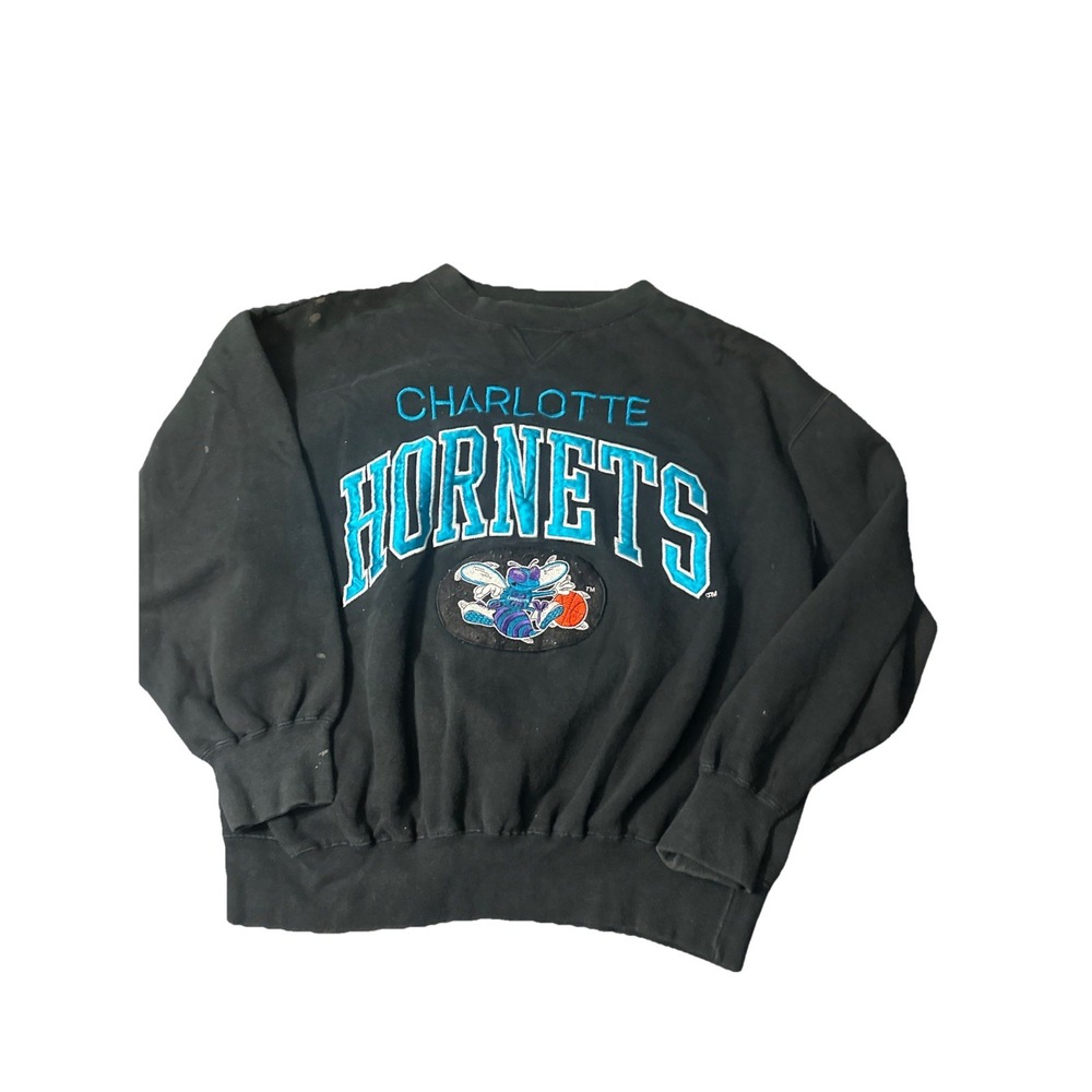 RARE VINTAGE CHARLOTTE HORNETS 90s Stitch Logo CREWNECK Logo 7 Mens Large